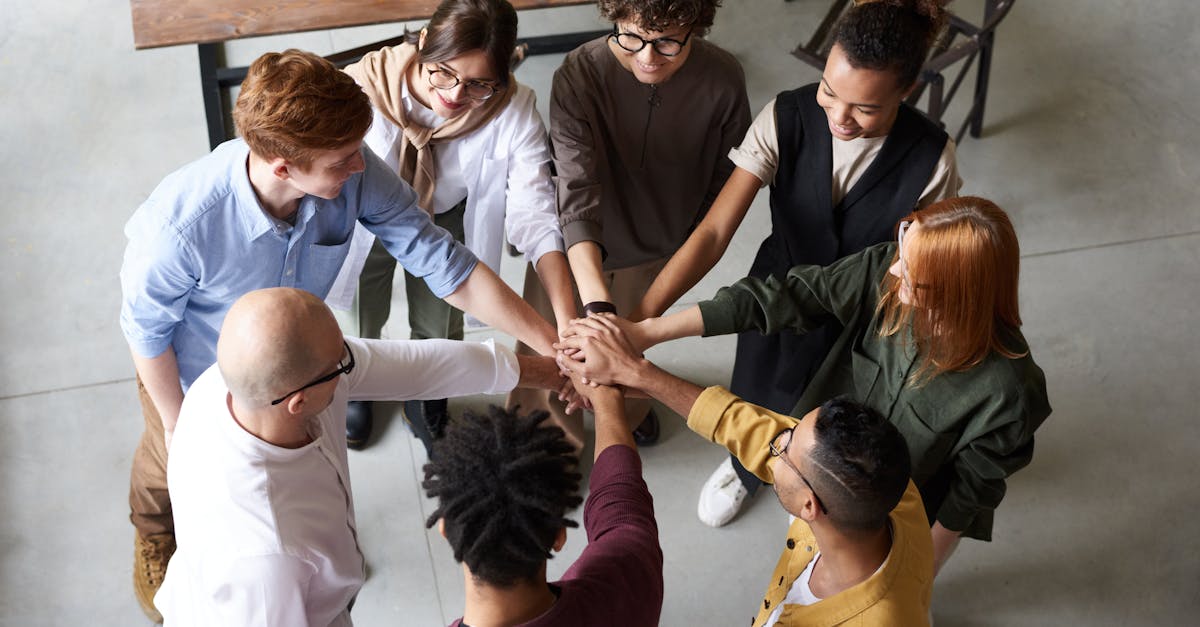 découvrez l'importance de la communication interne pour renforcer la collaboration et l'engagement au sein de votre entreprise. explorez des stratégies efficaces, des outils innovants et des conseils pratiques pour améliorer les flux d'information et créer un environnement de travail harmonieux.